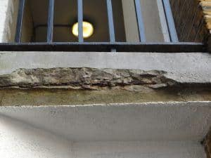 balcony-damaged-concrete