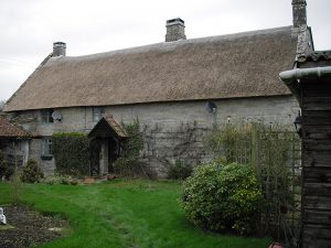 old-farmhouse-before-refurbishment